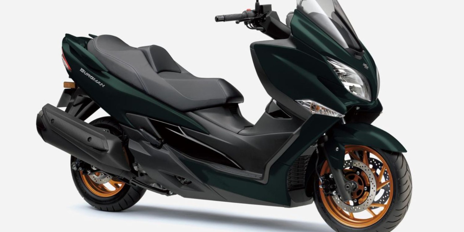 Skutik 400cc Terbaru Suzuki Ini Harganya Setara Brio, Apa Saja Fiturnya?, Tampilan dan Warna Baru Suzuki Burgman 400 2025, Fitur Unggulan Suzuki Burgman 400 2025, Performa dan Handling Suzuki Burgman 400 2025, Kenyamanan dan Kepraktisan Suzuki Burgman 400 2025, Harga dan Ketersediaan Suzuki Burgman 400 2025