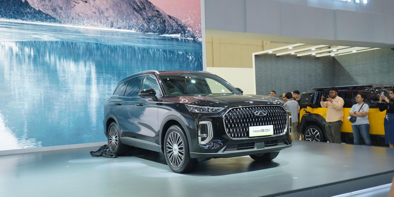 Resmi Meluncur di GIIAS, Chery TIGGO 9 CSH Bawa Fitur Premium yang Jarang Ditemui, Hadirnya SUV Hybrid Cerdas: Gabungan Gaya, Efisiensi, dan Tenaga, Kabin Mewah dan Fitur Premium untuk Kenyamanan Maksimal, Performa Super Hybrid: Tiga Motor Listrik dan Akselerasi Kilat, Tahan Uji Ekstrem: Tabrakan, Rollover, dan Simulasi Bencana, Komitmen Lokal: Produksi di Indonesia dan Layanan Purna Jual Andal