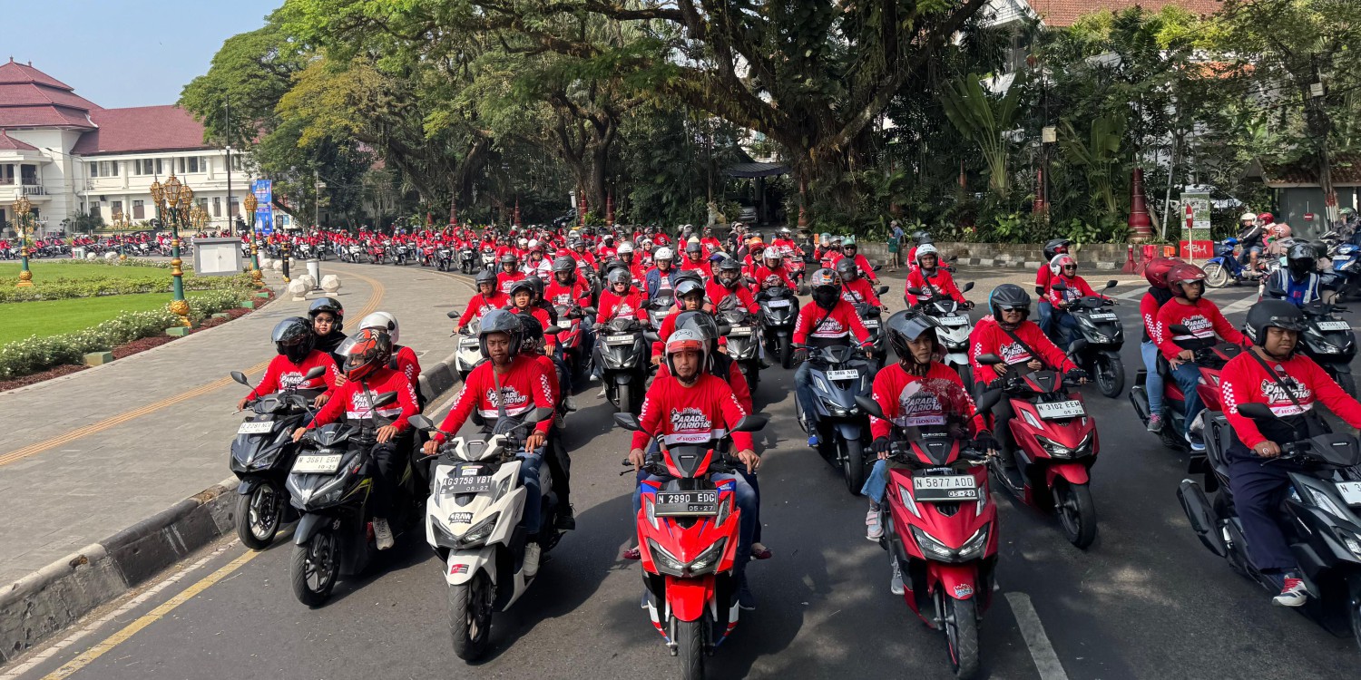 Honda Vario160 Bikin Gempar Kota Malang, Ini Momen Serunya, 1. Parade Dimulai dari Taman Krida Budaya Malang, 2. Aktivitas Seru Temani Rolling City, 3. Momentum Perkuat Loyalitas dan Eksistensi Vario160, 4. Vario160: Teknologi dan Gaya Berkendara Modern, 5. Parade Lanjut di Kota Lain, Ada Kelas Balap Khusus Vario?