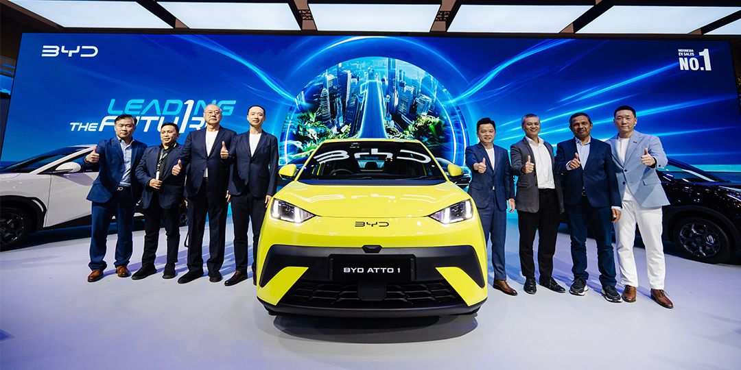 BYD Tampil Keren di GIIAS 2025, Suguhkan Mobil Listrik Canggih dan Booth Nuansa Futuristik
