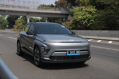 Rasa All New Hyundai Kona Electric Dipakai Jakarta-Semarang, Kok Begini?, Eksterior, Interior, Rasa Berkendara, Duduk di Baris Kedua, Kesimpulan