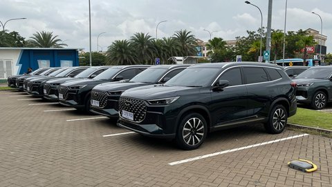 Impresi Awal Chery Tiggo 8 CSH: Sensasi Torsi Jambak Ala Mobil Listrik, Desain Kokoh dan Tegas, Jantung Pacu Buas tapi Efisien, Kehalusan Jadi Poin Utama, Fitur ADAS, Catatan Kecil