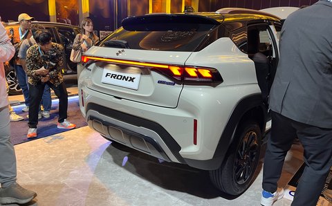Suzuki Fronx Resmi Meluncur, Harganya Mulai Rp 259 Juta Saja, Eksterior Anti-mainstream, Andalkan Mesin Hybrid, Terobosan Baru di Interior, Suzuki Safety Support, Varian dan Harga Suzuki Fronx