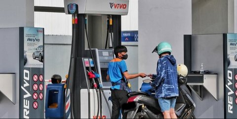 Update Harga BBM Pertamina, Shell, BP, dan Vivo Juni 2025: Ada Kejutan Harga!, Harga BBM Pertamina Terbaru Juni 2025, Harga BBM Shell Terbaru Juni 2025, Update Harga BBM BP Juni 2025, Harga BBM Vivo Terbaru Juni 2025, Tips Mengisi BBM dengan Bijak