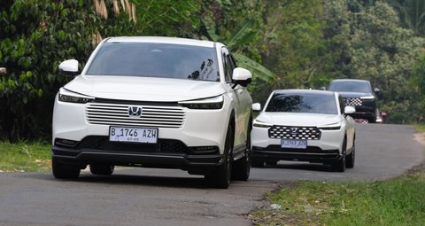 Segini Konsumsi BBM Honda HR-V e:HEV Rute Jakarta-Anyer, Ubahan Penampilan, Sensasi Berkendara, Catat Konsumsi BBM Impresif, Tipe dan Harga Honda HR-V 2025