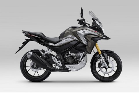 Rekomendasi Motor untuk Touring, Pilihan Terbaik untuk Petualangan Anda, Motor Sport/Adventure Touring, Motor Matic Touring, Motor Adventure Touring (Kelas Lebih Tinggi), Pertimbangan Saat Memilih Motor Touring