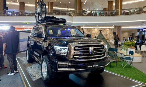 9 Rekomendasi Mobil SUV Mewah Terbaik, Pilihan Sultan Budget 1 M, 1. Hyundai Palisade 2024, 2. BMW 640i Coupé, 3. Mazda CX-60 AWD Elite, 4. Mercedes-Benz GLB 200 AMG Line, 5. GWM Tank 500 HEV, 6. BMW X1 sDrive18i xLine, 7. Lexus UX 300e, 8. Range Rover Evoque, 9. Mercedes-Benz GLA