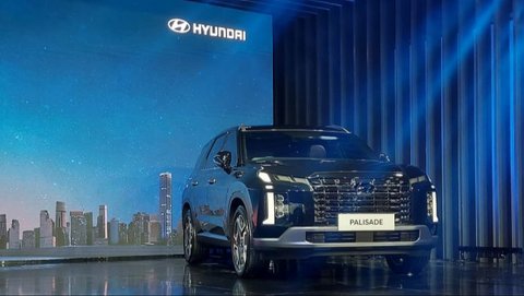 9 Rekomendasi Mobil SUV Mewah Terbaik, Pilihan Sultan Budget 1 M, 1. Hyundai Palisade 2024, 2. BMW 640i Coupé, 3. Mazda CX-60 AWD Elite, 4. Mercedes-Benz GLB 200 AMG Line, 5. GWM Tank 500 HEV, 6. BMW X1 sDrive18i xLine, 7. Lexus UX 300e, 8. Range Rover Evoque, 9. Mercedes-Benz GLA