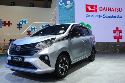 Bingung Pilih Mobil untuk Narik? Ini 4 Rekomendasi Mobil untuk Taksi dan Ojek Online Paling Irit!, 1. Toyota Calya: LCGC Irit dan Muat Banyak, 2. Honda Mobilio: MPV Nyaman dan Performa Oke, 3. Daihatsu Sigra: Alternatif LCGC yang Gak Kalah Irit, 4. Daihatsu Xenia: MPV Irit dan Kapasitas Besar