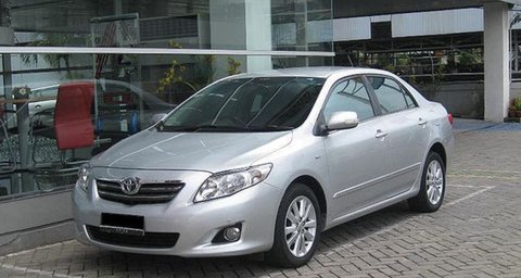 Sedan Bekas di Bawah 100 Juta, 5 Pilihan Terbaik yang Bikin Kaget, 1. Toyota Corolla Altis, 2. Honda Civic, 3. Toyota Camry, 4. Nissan Teana, 5. Chevrolet Optra