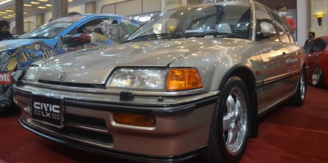 Sedan Bekas di Bawah 100 Juta, 5 Pilihan Terbaik yang Bikin Kaget, 1. Toyota Corolla Altis, 2. Honda Civic, 3. Toyota Camry, 4. Nissan Teana, 5. Chevrolet Optra