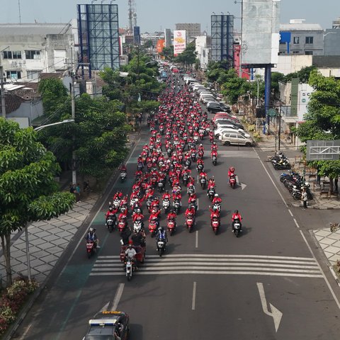 Honda Vario160 Bikin Gempar Kota Malang, Ini Momen Serunya, 1. Parade Dimulai dari Taman Krida Budaya Malang, 2. Aktivitas Seru Temani Rolling City, 3. Momentum Perkuat Loyalitas dan Eksistensi Vario160, 4. Vario160: Teknologi dan Gaya Berkendara Modern, 5. Parade Lanjut di Kota Lain, Ada Kelas Balap Khusus Vario?