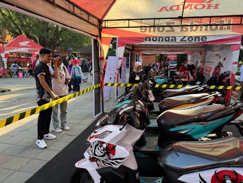 Parade Vario160: Ketika Motor Jadi Simbol Persaudaraan di Jalanan Malang, 1. Dari Taman Krida Budaya, Malang Bersatu Lewat Vario160, 2. Komunitas Diberi Ruang untuk Ekspresi dan Apresiasi, 3. Honda Tunjukkan Komitmen Lewat Pendekatan Personal, 3. Momentum Perkuat Loyalitas dan Eksistensi Vario160, 4. Vario160: Teknologi dan Gaya Berkendara Modern, 5. Parade Lanjut di Kota Lain, Ada Kelas Balap Khusus Vario?