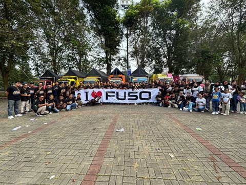 Bukan Sekadar Truk, Ini Cerita Para Pengusaha yang Sudah 3 Generasi Bersama Mitsubishi Fus, Dari Bandung, Garut, hingga Tasikmalaya: Cerita Hidup Bersama Canter, Komunitas sebagai Mitra, Bukan Sekadar Konsumen, Nilai Kebersamaan dan Solidaritas di Jalanan, Perayaan 55 Tahun dengan Semangat Tumbuh Bersama