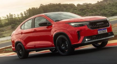 Bukan Mercy atau BMW, Inilah Fastback Abarth SUV 500 Jutaan yang Paling Kencang di Brasil!