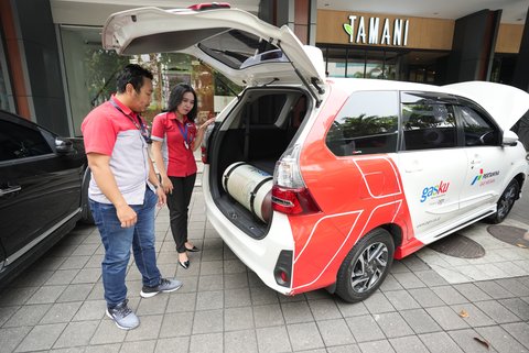 Hemat 30 Persen, Ini Rahasia Kendaraan Online yang Sudah Pakai BBG, Konversi 40 Unit Mobil Online: Jakarta dan Surabaya Jadi Percontohan, Efisiensi Bahan Bakar Jadi Kunci Peningkatan Kesejahteraan Driver, Infrastruktur BBG Terbukti Mampu Dukung Jarak Tempuh Tinggi, Pelatihan Teknisi dan Peran Komunitas Jadi Pilar Edukasi, Peringatan HUT ke-60 PGN dan Dukungan terhadap Agenda SDGs