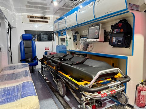 Tak Hanya Hemat Emisi, Wuling Mitra EV Ambulans Go Green Lengkap Peralatan Canggih, Kolaborasi untuk Layanan Kesehatan Ramah Lingkungan, Desain Interior dan Eksterior untuk Respons Cepat, Lengkap dengan Peralatan Medis Standar Gawat Darurat, Peran Wuling di EDRR Indonesia 2025