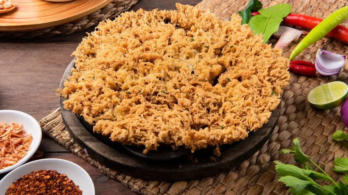 Telur Dadar Crispy, Telur Ceplok Kecap, Telur Dadar Kol ala Korea, Omelet Jamur Shitake, Telur Dadar Tomat, Telur Geprek Sambal Bawang, Telur Dadar ala Padang, Telur Pindang, Scrambled Egg, Deviled Egg, Kost dengan Dapur Pribadi di Jakarta Selatan