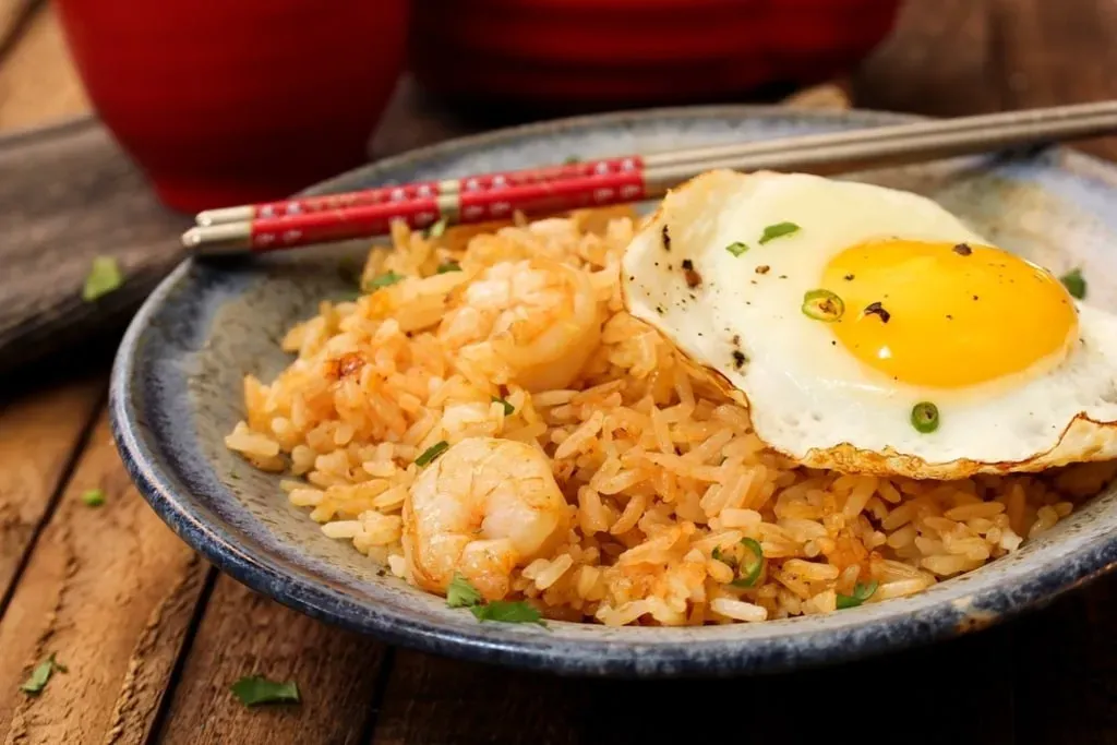 1.Nasi Goreng Kunyit Terasi, 2. Nasi Goreng Mawut, 3. Nasi Goreng Telur, 4. Nasi Goreng Sosis, 5. Nasi Goreng Udang, 6. Nasi Goreng Putih, 7. Nasi Goreng Rumahan, 8. Nasi Goreng Ati Ampela