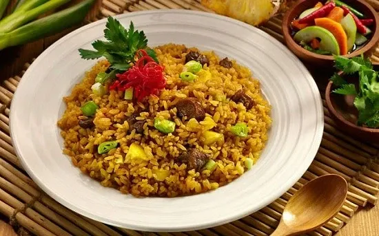 Sunny Side Up, Ati Ampela, Petai, Kimchi, Bakso atau Sosis, Saikoro Beef, Ayam, Ikan Teri, Bebek, Cove Anha Pavilion, Rekomendasi Kos untuk Kamu yang Suka Masak!