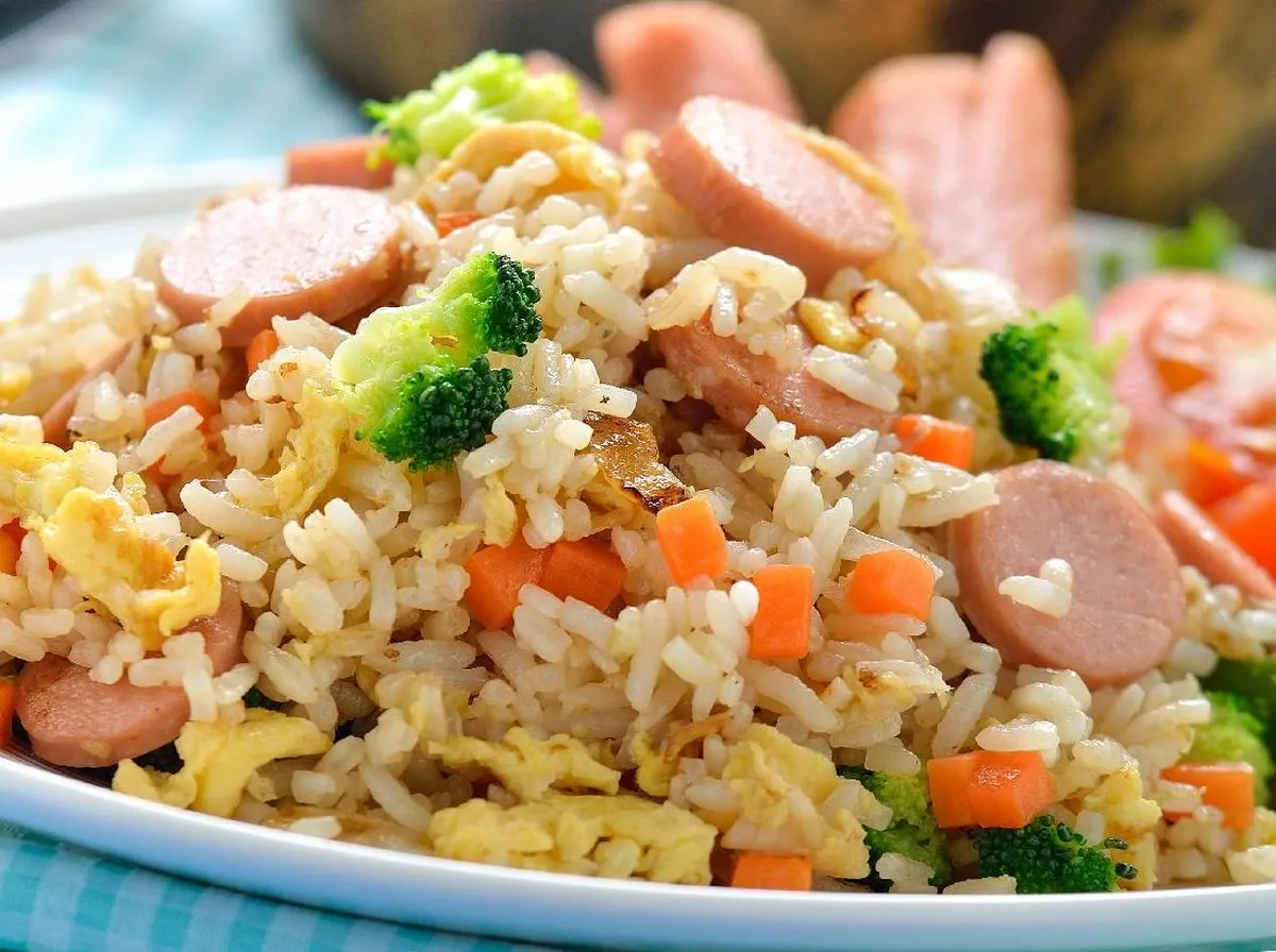 Sunny Side Up, Ati Ampela, Petai, Kimchi, Bakso atau Sosis, Saikoro Beef, Ayam, Ikan Teri, Bebek, Cove Anha Pavilion, Rekomendasi Kos untuk Kamu yang Suka Masak!