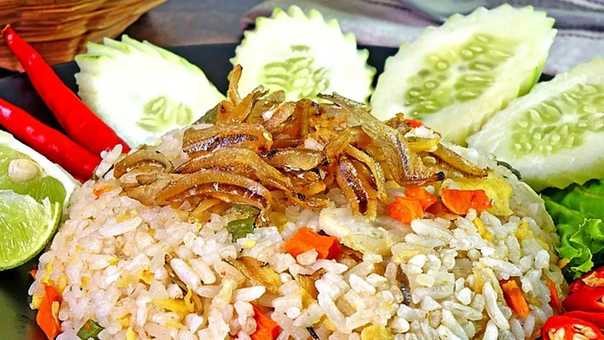 Sunny Side Up, Ati Ampela, Petai, Kimchi, Bakso atau Sosis, Saikoro Beef, Ayam, Ikan Teri, Bebek, Cove Anha Pavilion, Rekomendasi Kos untuk Kamu yang Suka Masak!