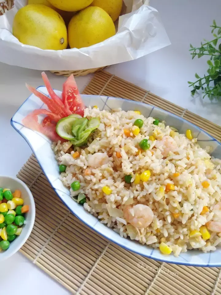 1.Nasi Goreng Kunyit Terasi, 2. Nasi Goreng Mawut, 3. Nasi Goreng Telur, 4. Nasi Goreng Sosis, 5. Nasi Goreng Udang, 6. Nasi Goreng Putih, 7. Nasi Goreng Rumahan, 8. Nasi Goreng Ati Ampela