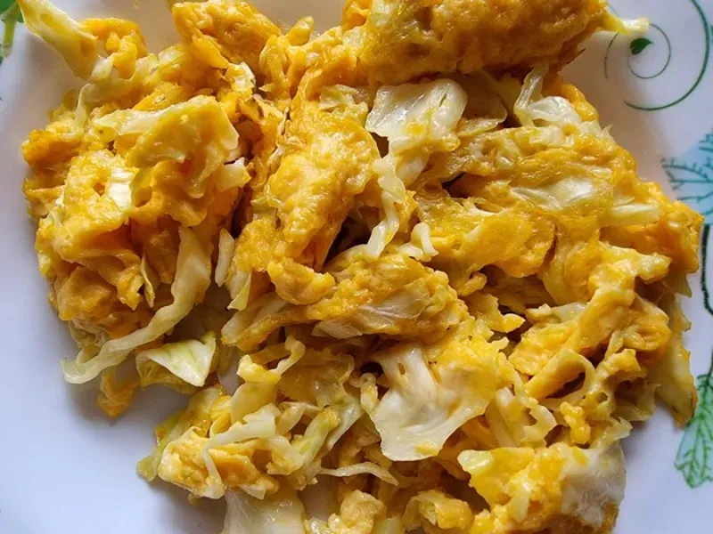 1. Tumis Sosis Saus Tiram, 2. Nasi Goreng Oatmeal, 3. Bubur Sumsum, 4. Roti Tawar Goreng Isi Abon, 5. Tumis Brokoli Baby Potato, 6. Telur Orak-Arik Daun Kol, 7. Pancake Teflon, 8. Chicken Wrap