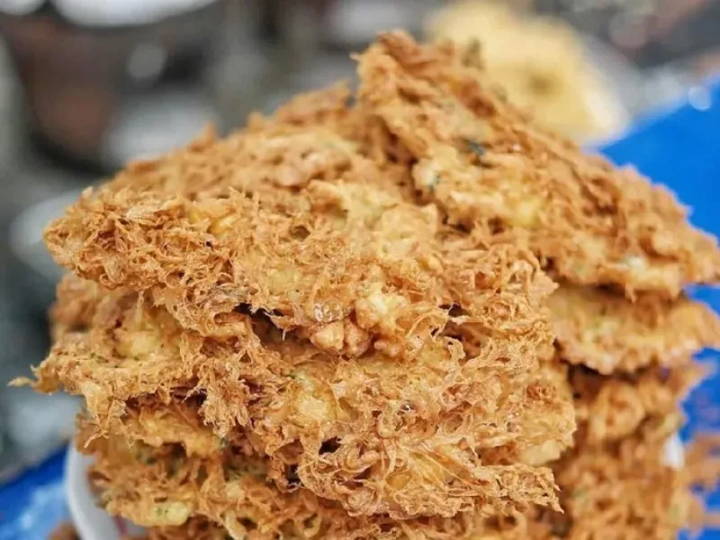 Salad Buah, Sup Ayam Jagung, Overnight Oat, Mac n Cheese, Caramel Bread Popcorn, Crispy Enoki, Mushroom Garlic Rice, Mie Nyemek, Tempe Katsu, Pisang Keju Coklat, Cah Tauge Telur, Telur Dadar Gulung Sosis, Kentang Daging Cincang, Tumis Sawi Hijau dengan Tahu, Telur Berenda, Roti Goreng Mozzarella, Kos dengan Dapur Pribadi yang Lengkap dan Estetik
