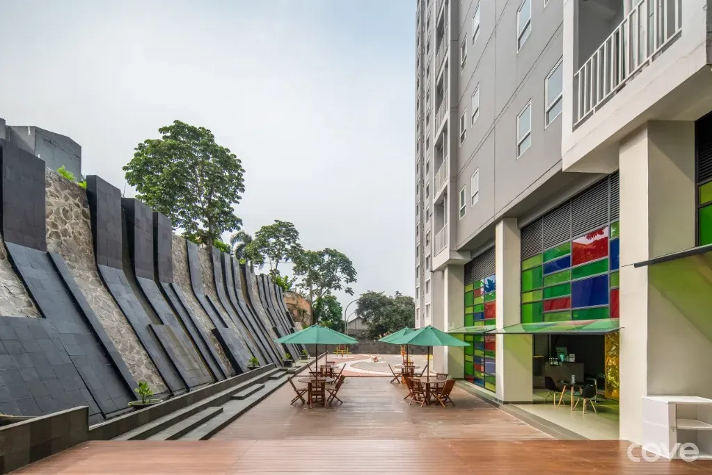 Lokasi dan akses strategis, Kelengkapan fasilitas bersama, Privasi saat tinggal di kost atau apartemen, Biaya sewa dan perawatan kost atau apartemen, Furniture yang ada di kost atau apartemen, Keamanan 24 jam di kost atau apartemen, Kamu Cocok Tinggal di Kost Kalau:, Kamu Cocok Tinggal di Apartemen Kalau: