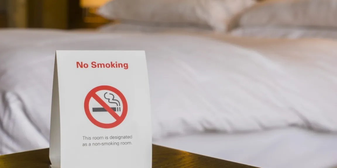 Lokasi Strategis, Kamar Nyaman untuk Istirahat, Wifi, Kamar Bersih dan Cukup Pencahayaan, Air Panas, Perlengkapan Mandi, Ruangan Serbaguna, Smart TV, Parkir Gratis, Layanan Front Office 24 Jam, Kamar Bebas Rokok