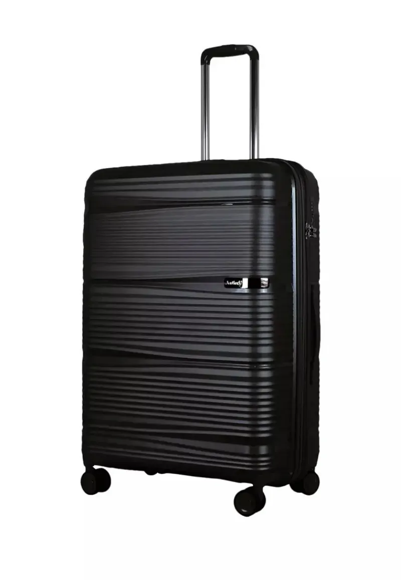 1. Samsonite, 2. American Tourister, 3. Rimowa, 4. President, 6. Delsey, 7. Lojel, 8. Kamiliant, 9. Antler, 10. Briggs & Riley, 11. Elle, 12. Airwheel, 13. Bric’s, 14. Roaming, 15. Baller