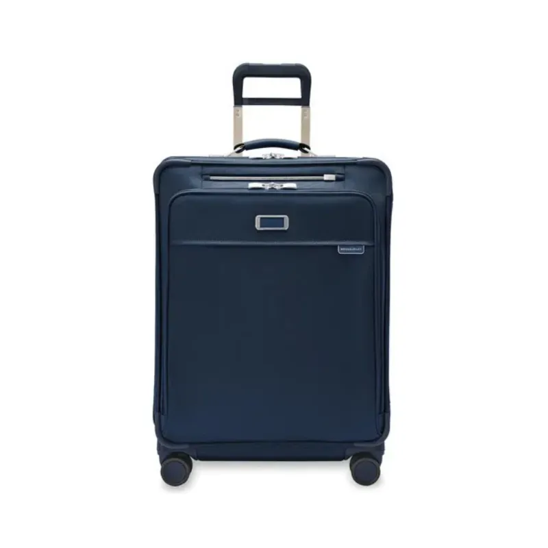 1. Samsonite, 2. American Tourister, 3. Rimowa, 4. President, 6. Delsey, 7. Lojel, 8. Kamiliant, 9. Antler, 10. Briggs & Riley, 11. Elle, 12. Airwheel, 13. Bric’s, 14. Roaming, 15. Baller