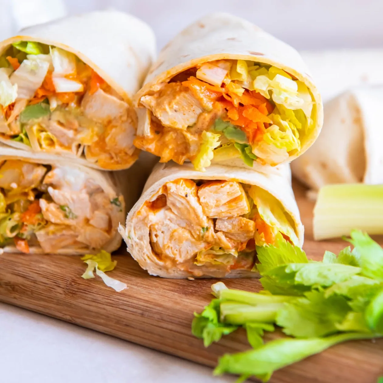 Nasi Goreng Ayam, Chicken Wrap, Sandwich Telur, Mie Goreng Seafood, Nasi Goreng Kimchi, Ayam Saus Madu, Tumis Buncis Daging Sapi, Udang Saus Mentega, Cumi Goreng Tepung, Sandwich Tuna