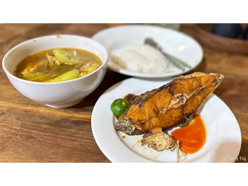 tempat makan siang di bali, 1. Rumka, 2. Warung Uma Taki, 3. Kanishero, 4. Warung Sederhana, 5. Bale Udang Mang Engking Kuta, 6. Gula Bali The Joglo, 7. HoiAn by MeVui, 8. Ulekan, 10. Braya, 12. Ayam Betutu Khas Gilimanuk, 13. Warung Nasi Bali Men Weti, 14. Milu by Nook, 15. Warung Pink Tempong