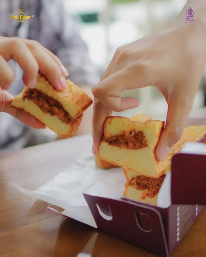 Roti Macan, BBQ Mountain Boys, Donat Bahagia, Warung Nasi Ibu Imas, Dimsum 9 Ayam, Bolu Bakar Tunggal, Cimol Bojot Aa, Drunk Baker, Rumah Sejoli , The Deli Bakes