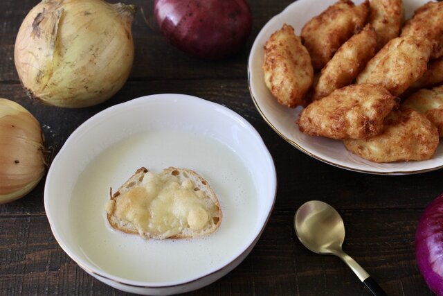 玉ねぎの辛みを甘みに変えて偏食を克服！, 「オニオングラタンポタージュスープ」のレシピ, 玉ねぎの食感を穏やかにして偏食を克服！, 「豆腐入り玉ねぎナゲット」のレシピ, 玉ねぎの偏食を克服するための工夫