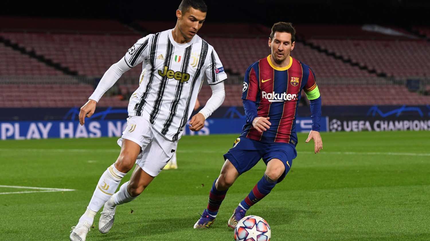 Cristiano Ronaldo dan Lionel Messi sudah bersaing selama 20 tahun