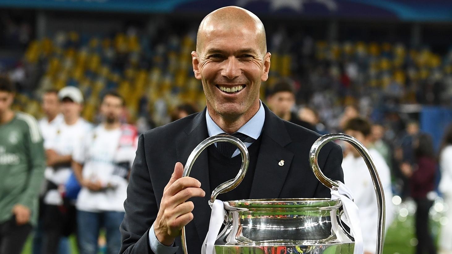 Zinedine Zidane persembahkan tiga trofi Liga Champions untuk Real Madrid