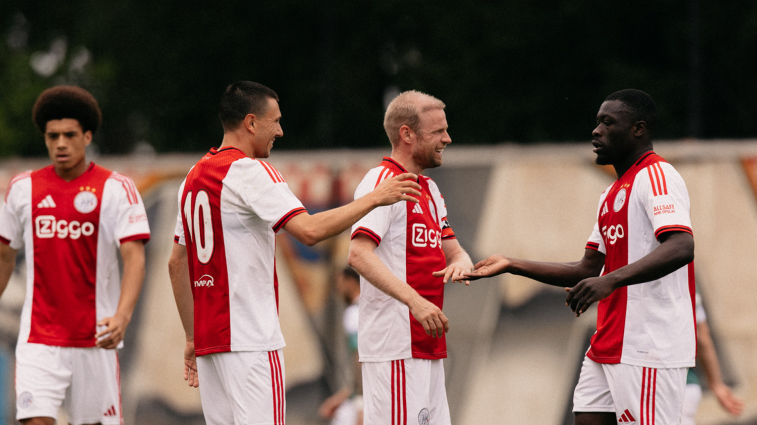 Prediksi Ajax Amsterdam vs Inter Milan
