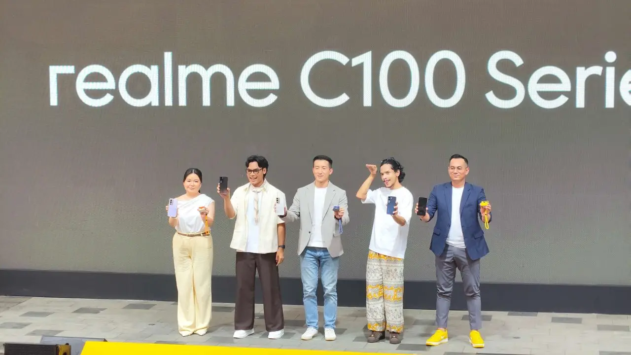 realme C100