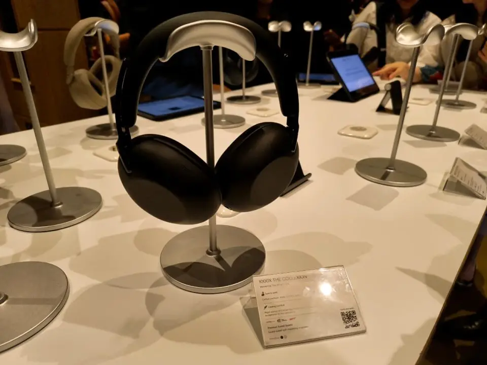 Sony 1000X The Collexion