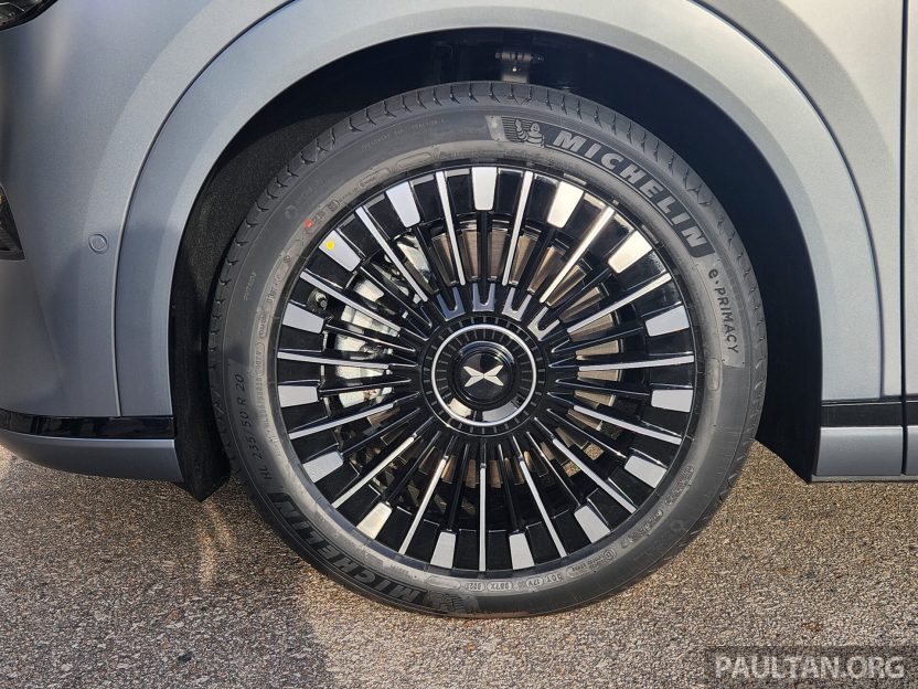 2025 Xpeng X9 facelift Hong Kong WM-11