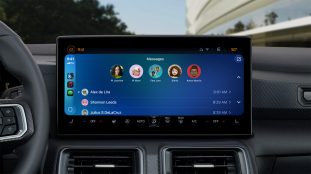 Apple iOS 26 CarPlay debut-4