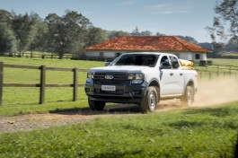 Ford-Golden-Drive-Bonanza-adv-kv-4