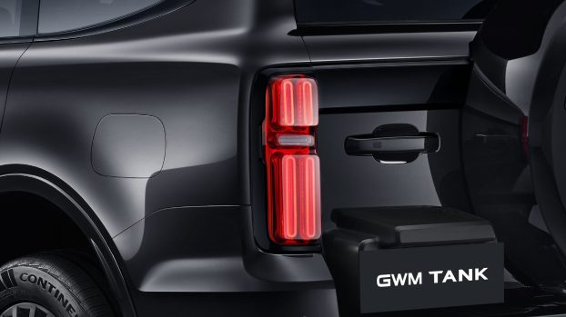 GWM Tank 500 HEV Black Edition 4