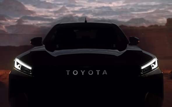 2026 Toyota Hilux Travo teaser-8