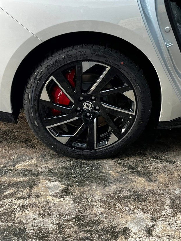 Dongfeng Yipai 007 spotted in Malaysia-4
