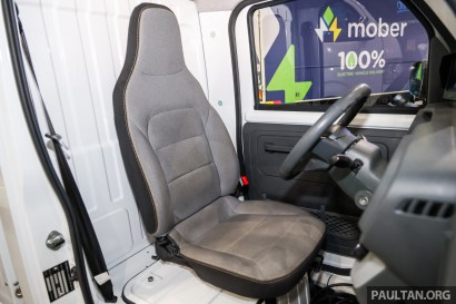 2025-CAM-EV-Microvan-15
