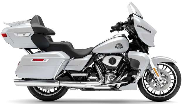 MY26 Web 360. FLHXL Street Glide Limited